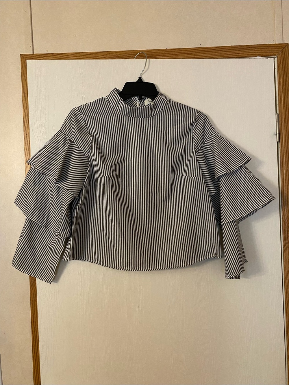Boutique top purchased from Dainty Jewells Striped Ruffle Sleeve Blouse M